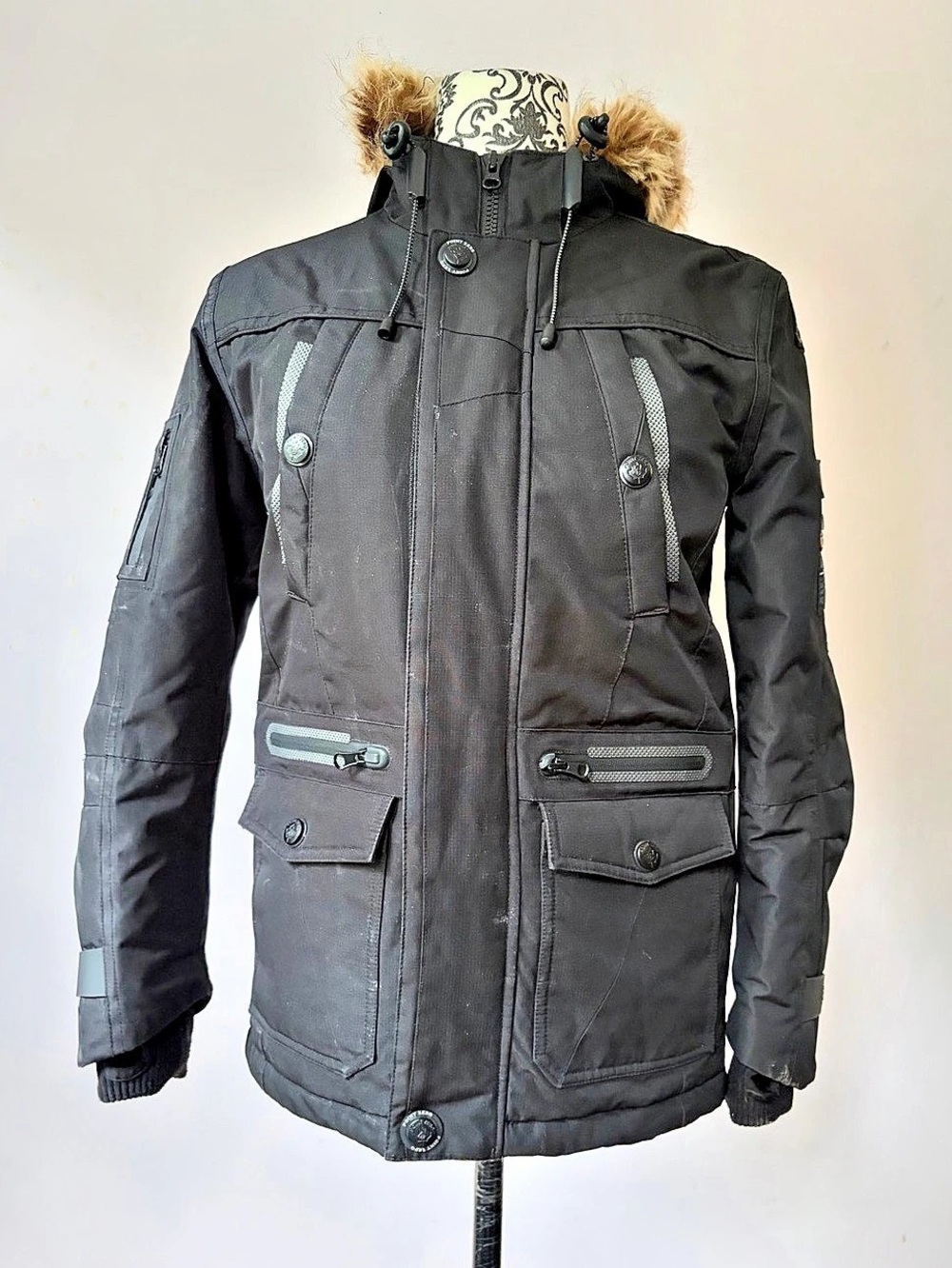 Point Zero PZ.D Youth Black Hooded Performance Jacket Like New Size M